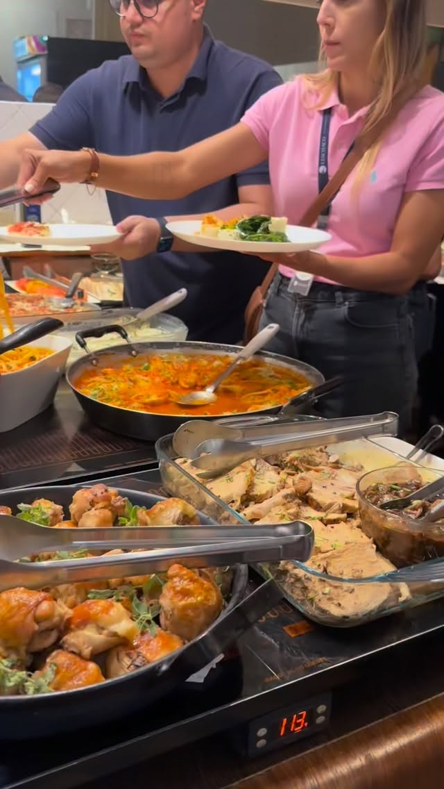 Encerramos a semana santa com um Conchiglione maravilhoso
Foram dias especiais, com pratos deliciosos.
Tudo do jeito que nossos clientes esperam e que nós desejamos entregar.
Muito obrigado a todos que passaram por aqui e a todos que nos acompanham.
A semana “ Curta, Santa e Gostosa” , foi linda demais!
#casadavillarestaurante
#chefkatialopes