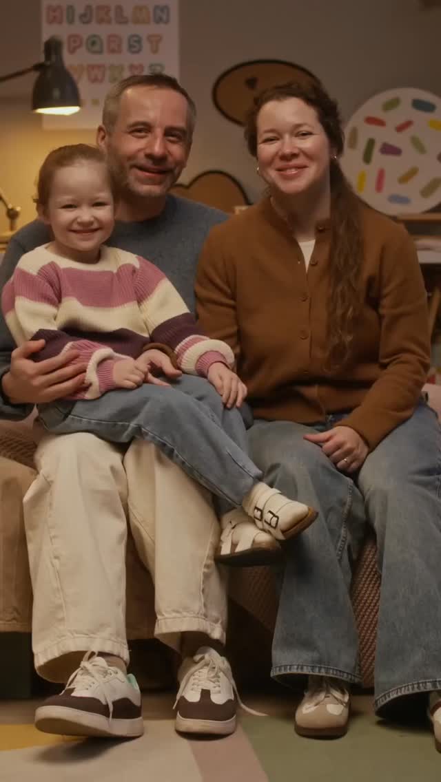 Same storm, different story. ⛈️ Preparation is the difference between a crisis and a cozy night in.
Which side of the screen are you on?
Be Prepared, Not Panicked.
#TheSuburbanSurvivalist #SuburbanSurvivalist #Preparedness #StormPrep #FamilySafety #SurvivalSkills #HomeSafety #SpringStorm #EmergencyReady