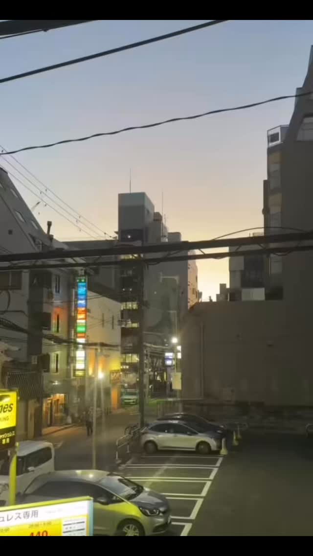 お店を始めた頃の思いが詰まった曲です…
#ほぐしの楽田 #尼崎肩こり #尼崎副腎疲労 #ホットペッパーほぐしの楽田 #近くのマッサージ リンパマッサージ尼崎 ほぐしの楽田阪神尼崎駅前 ホットペッパービューティー 楽天ビューティ 肩甲骨はがし尼崎 尼崎胸鎖乳突筋 西淀川マッサージ 西宮マッサージ 肩甲骨はがし尼崎 尼崎マッサージ 肩こりマッサージ 寒暖差疲労 自律神経ケア 冷え症 口コミ評判 肩甲骨特化のお店 ChatGPTマッサージ 尼崎リンパマッサージ ヘッドスパ 疲労回復 Googlマップマッサージ 冷え対策 リラクゼーション 温活 首こり改善 Amarakuda