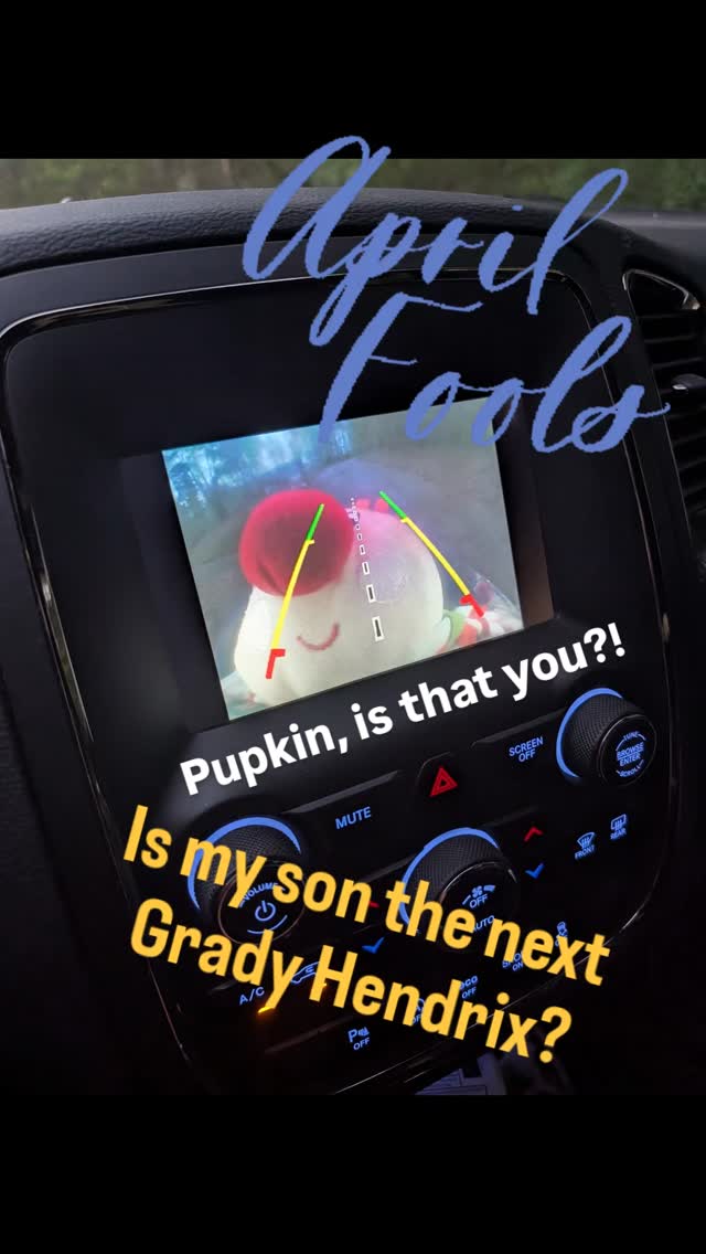 @gradyhendrix were you like this as a child? Taping puppets to your parents' car back up cameras on April Fools Day? Perhaps the sign of a genius? 😂🤣
#Pupkin #readersofinstagram #aprilfools #howtosellahauntedhouse #childactor