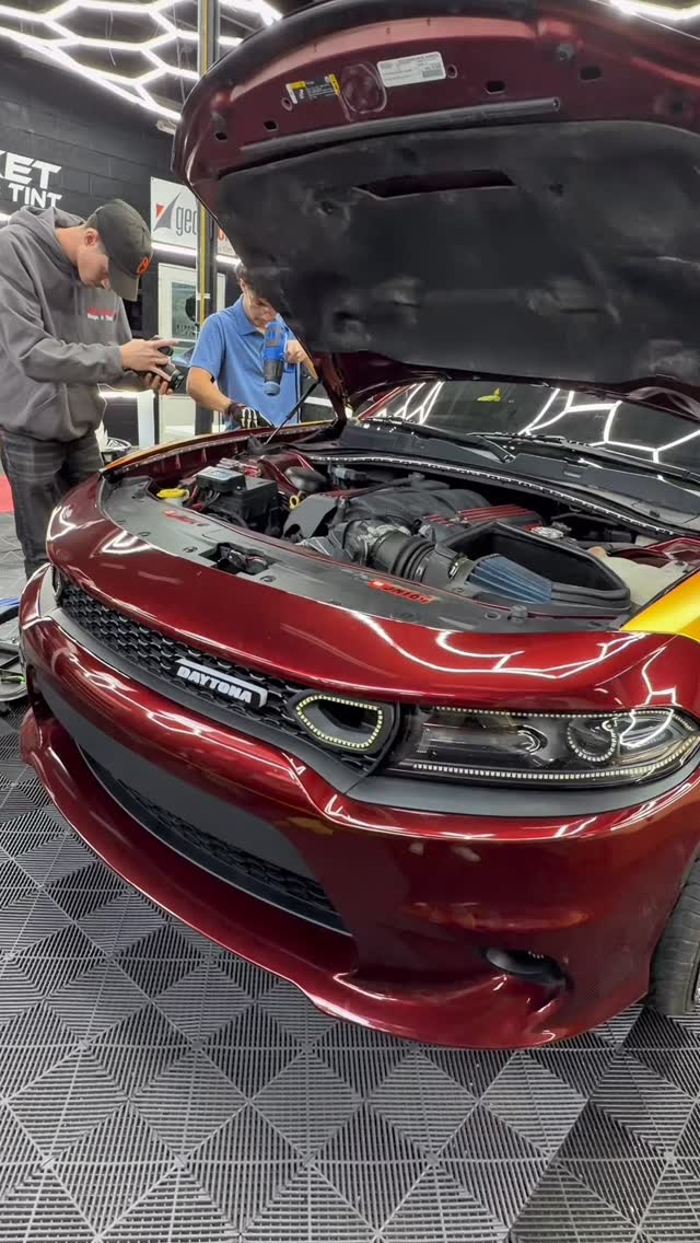 Turning daily drivers in to main characters 😎🔥