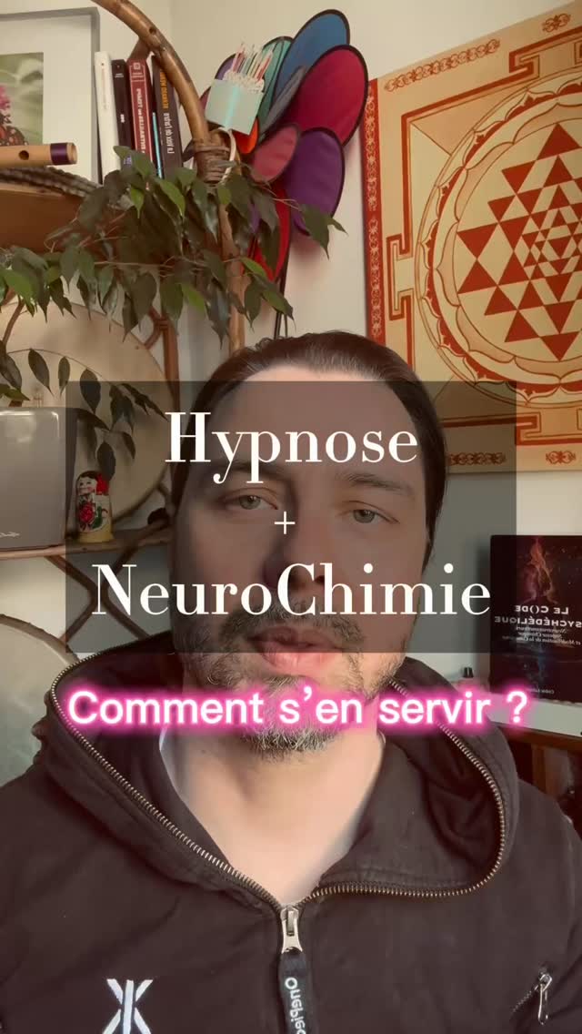 Mon sujet de ces derniers mois… (années ?) - l’activation volontaire de la neurochimie en état hypnotique. Une vidéo pour expliquer comment cela peut se passer en séance, où et comment on place les suggestions neurochimiques durant la session.
Ce sujet m’a tellement passionné que j’en ai fait tout un livre. Comment ça tu ne l’as pas encore ?! Nan mais c’est fou ça.
Y a même un extrait gratuit sur mon site si tu crois encore que tu hésites.
Gros bisous.
#hypnose #autohypnose #conscience #neurotransmetteurs #neurochamanisme