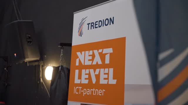 Het is alweer even geleden, maar hierbij nog een terugblik op Clash of Gorcum 2026 in januari 🔥
In deze aftermovie zie je hoe verschillende teams alles geven in de strijd om de winst, vol energie, competitie en beleving.
Nieuw dit jaar: VR-brillen in de ochtend, speciaal voor de jongere kids 🎮
Een toffe toevoeging die zorgde voor nóg meer plezier en interactie.
We kijken terug op een geslaagde editie waar sport, gaming en community samenkwamen.
Grote dank aan @werkenbijtredion en het @davincicollege College voor hun bijdrage 🙌
🎥: @prooyproductions
#StichtingBoukie #LanParty #Gamen #Playstation #Fifa