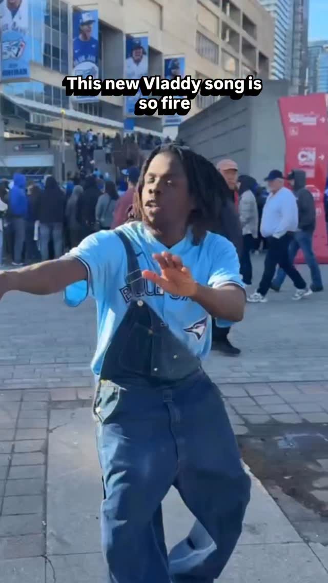 GET THIS SONG TO @vladdyjr27 !!!!
Shout out @i.the.don 💥
#4sante #vladdyjr #vladimirguerrerojr #bluejays #torontobluejays