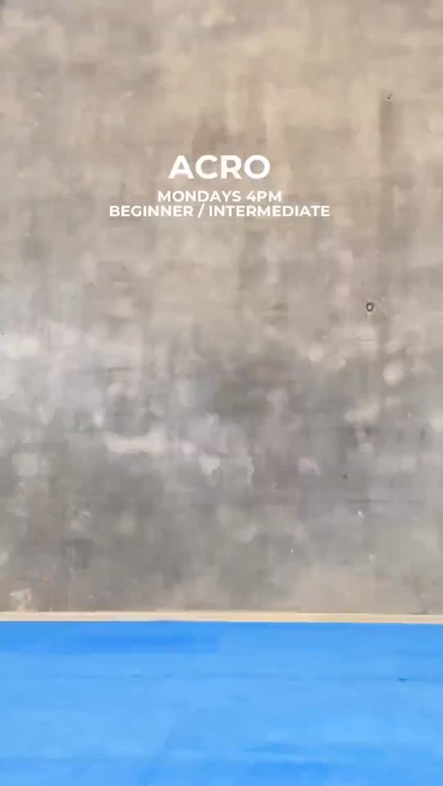 Feel the rush of acrobatics at Stars Performing Arts Academy!
Build strength, balance, and confidence while having a blast in a supportive, fun community.
Whether you're a beginner or looking to level up, our classes welcome all ages and skill levels.
Get ready to flip your fitness and have fun doing it!
Join us today and start your acro adventure!
Link in bio