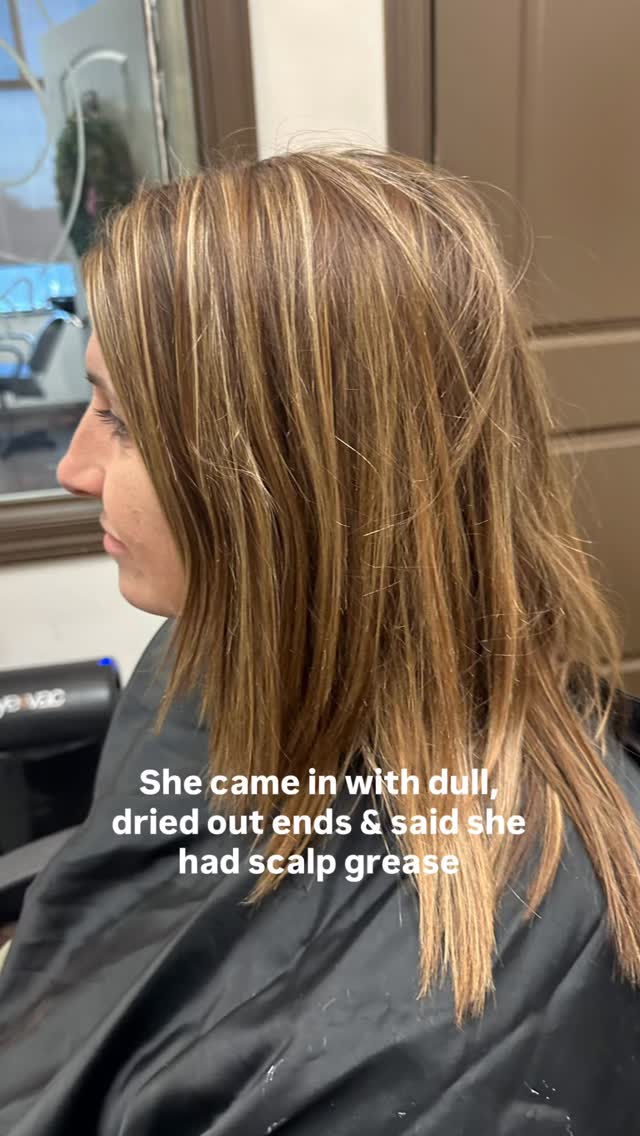 When your hair feels dull, dry ends, or brittle it’s time for this mini in salon hair treatment!
A clarifying conditioning treatment is a deep-cleansing process
🌱Removes product and mineral buildup
🌱 Restores shine and bounce (volume)
🌱 Helps reduce scalp irritation and greasiness
A conditioning treatment that will make your hair feel softer, ends will promote growth, and will improve overall appearance!
#conditioningtreatment