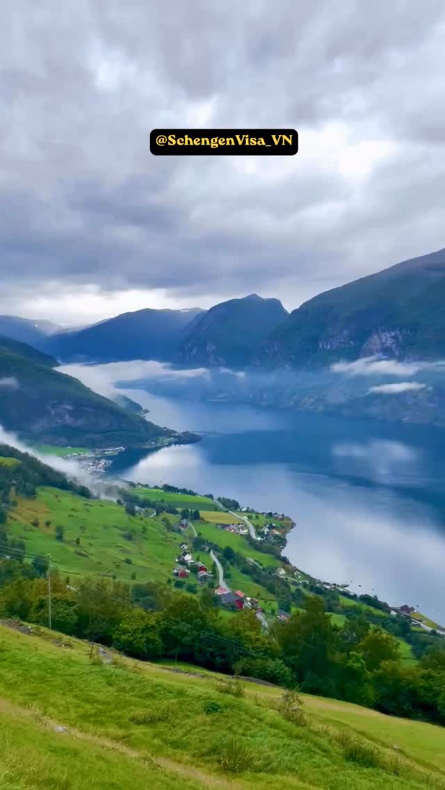 Bạn muốn đi du lịch Châu Âu tự túc nhưng sợ rớt Visa Schengen?
SchengenVisa_VN có đủ thứ bạn cần:
✅ Sổ tay hướng dẫn hồ sơ Schengen — tỷ lệ đậu cao
✅ Thiết kế lịch trình nộp xin visa schengen
✅ Chỉ từ 350k
DM ngay @SchengenVisa_VN 📩 (Instagram/Tiktok)
schengenvisaplan@gmail.com
#visaschengen #schengenvisa#TựTúcChâuÂu#dulichchauau
#SchengenVisaVN