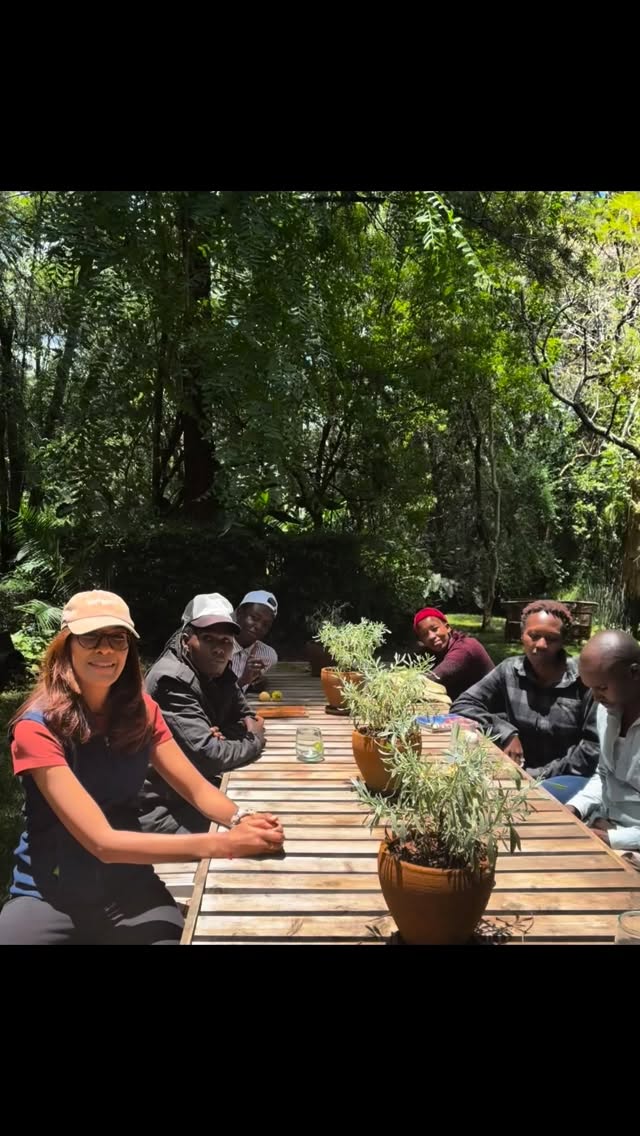 In just a short time, this space has completely transformed 🐝
Working alongside the incredible team from @wajukuu_artists_collective , we’ve taken an intensive intro to permaculture training and brought it to life on the ground, turning this urban space, generously offered by our client, into a shared learning and demo site.
The Wajukuu group, based in Mukuru, will now use this space as a hands-on hub, a place to grow fresh regenerative produce for their weekly feeding program, while continuing to learn, trial, and adapt together.
From understanding the fundamentals to applying real design thinking, soil building, planting strategies, and working with the land, it’s all starting to connect and the hard work gone into transforming this space is already evident 🙌 Their aim now is to maintain it really well.