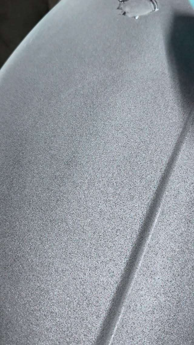 Laying down some color on the @harleydavidson @bornfreeshow Lowrider ST build! Flames forever 🔥🔥🔥
#harleydavidson
#bornfree17
#harleypartner
@traskperformance
@lyndallbrakes
@evolution_industries
@feulingparts
@ridedunlop #ridedunlop
@arlennessmotorcycles
@customcycleengineering
@whovillespeedandcustom
@codychildress
@painthuffermetalflake
@fourrivershd
@thundermaxefi
@a1mike
@mymachinist
@rrmph
@fox