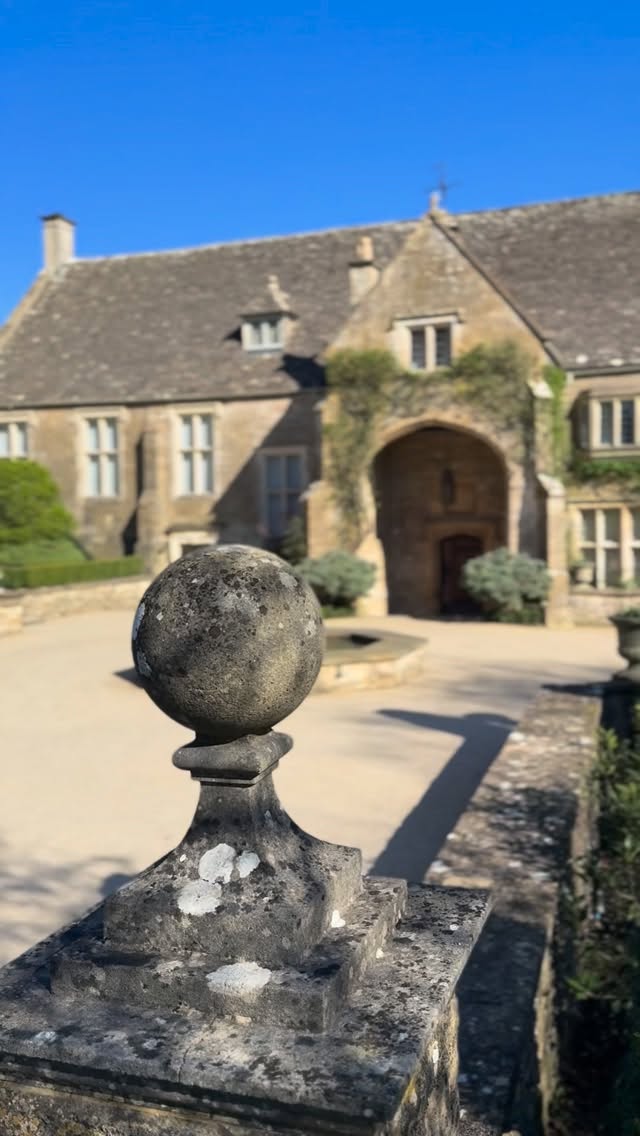 A Saturday spent lost in the sights and sounds of the Manor in bloom 🌱