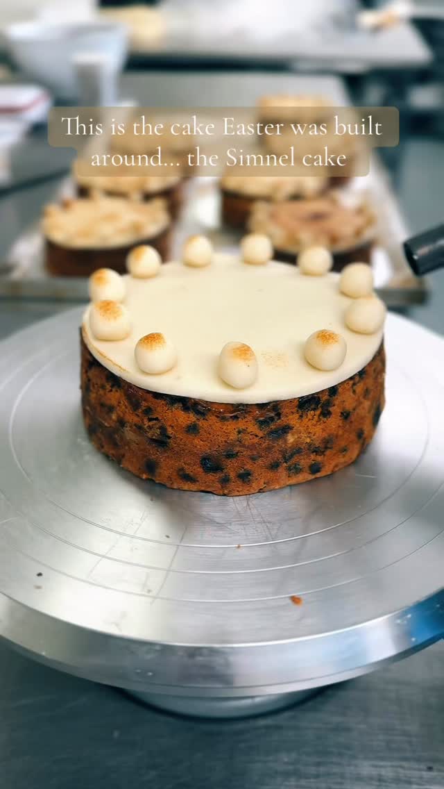 This is the cake Easter was built
around… the Simnel cake 🐣
#easter #cake #baker #bakery #foodtok