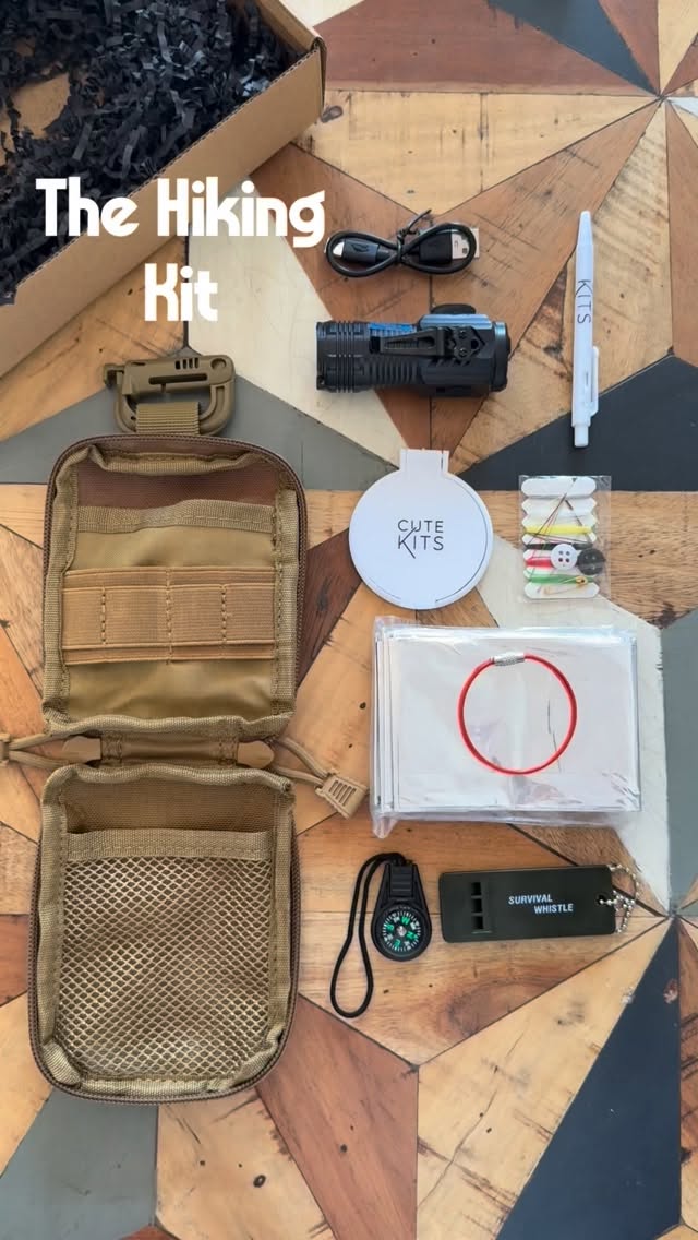 The easiest gift… a trail-ready, lightweight, life saving essentials kit for before your gear becomes an insurance project.
Great for outdoor lovers, campers and friends who decide to ‘tag along’. Sling it in your backpack and keep it there. You’ll thank me one day 😉
🎒Outdoor tactical pouch with Velcro compatible side, detachable belt loop, hanging loop and durable plastic carabiner clip so the utility pouch can easily attach to backpacks, belts and gear loops (13x11cm - excluding carabiner)
🔦USB Chargeable mini flashlight with 3 modes, side clip and charging cable
🔥Emergency blanket (140 × 210cm)
🔔Flat survival whistle on a metal chain
🧭 Compass on a loop
🪞 Cute Kits folding mirror
🖊️Mini Cute Kits pen & notebook
🧵 Mini sewing kit
🥾Steel cable wire loop
£24.50 at cutemaps.co.uk
#hikingessentials
#hikinggear
#hikingkit
#outdooressentials
hikingaccessories