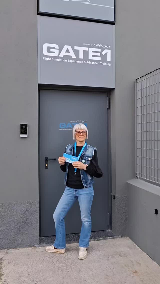 Cari amici vi do io la soluzione regalo per mariti mogli, ragazzi amici e chi ne ha piu' ne metta.✈️✈️✈️
Volete fare un regalo che li lasci letteralmente a bocca aperta?
Oggi ho volato da Bergamo a Parigi e non era un videogioco: ero ai comandi di un simulatore reale, lo stesso dove si addestrano i veri piloti di linea, con un professionista al mio fianco!
È un’esperienza incredibile, immersiva e super adrenalinica.🔥🔥
Se volete vedere vostro marito,moglie, i vostri figli o i vostri amici con gli occhi che brillano, regalategli un volo al GATE1 diventerà il Comandante per un giorno!!!!!
#experience
#giftcard
#collaborazioni
#volo