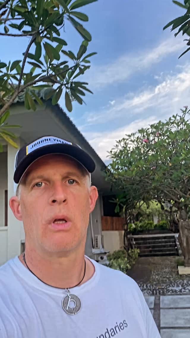 Day 0 - darkness retreat .. not dark yet .. finding the space .. juice cleanse and introspection while the world is dealing with war and all that unwinds around that … interesting to be in this space in paradise while world grapples with uncertain times .. could not have planned this .. but here we are .. going to take long overdue time for self .. maybe I will come out to a new world order after the darkness .. who knows .. it’s times like these we need to nurture peace and love and care for ourself and each other #lovefirst #peacewithin #loveyourvibe