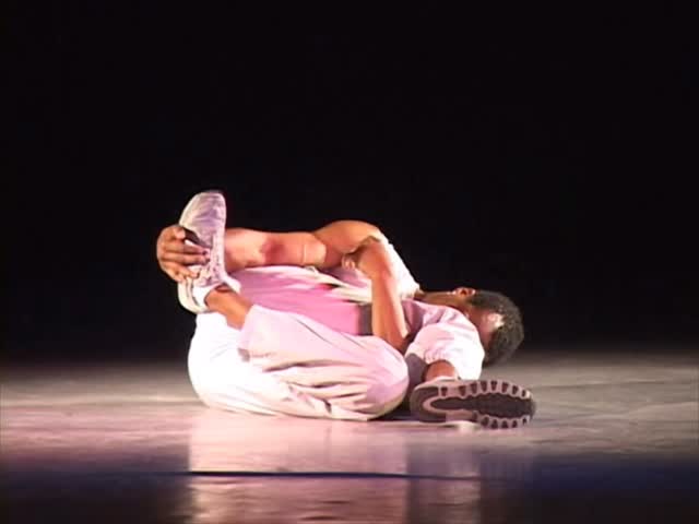 In this performance, I would open the house 15min before the show. I would sit in that position until the show actually began. No intro no nothing. The house would dim and we’d start as the music cued us. I was on some real performance shit since 2000. This video is doesn’t have the actual set design but the design was beautifully lit.
@stunn1 how’d you feel siting there 15 min beige and another 10 while I danced?🤣 good times! #olivedancetheater #odt #breakingonstage 🎶 Antonio Sanchez