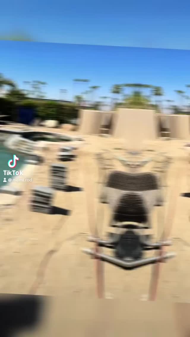 Paver installation around this pool deck we completed a few months ago. Clean, durable, and built to last. 🌴
📞 (760) 272-6998#palmsprings #palmdesert