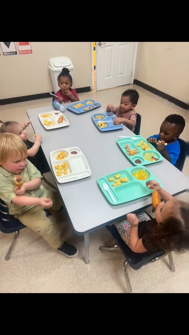 Lunch time at WonderBees means full tummies, happy hearts, and lots of giggles.
#WonderBeesLearningAcademy #LunchTime #HappyKids #HoustonMoms #ChildcareLife