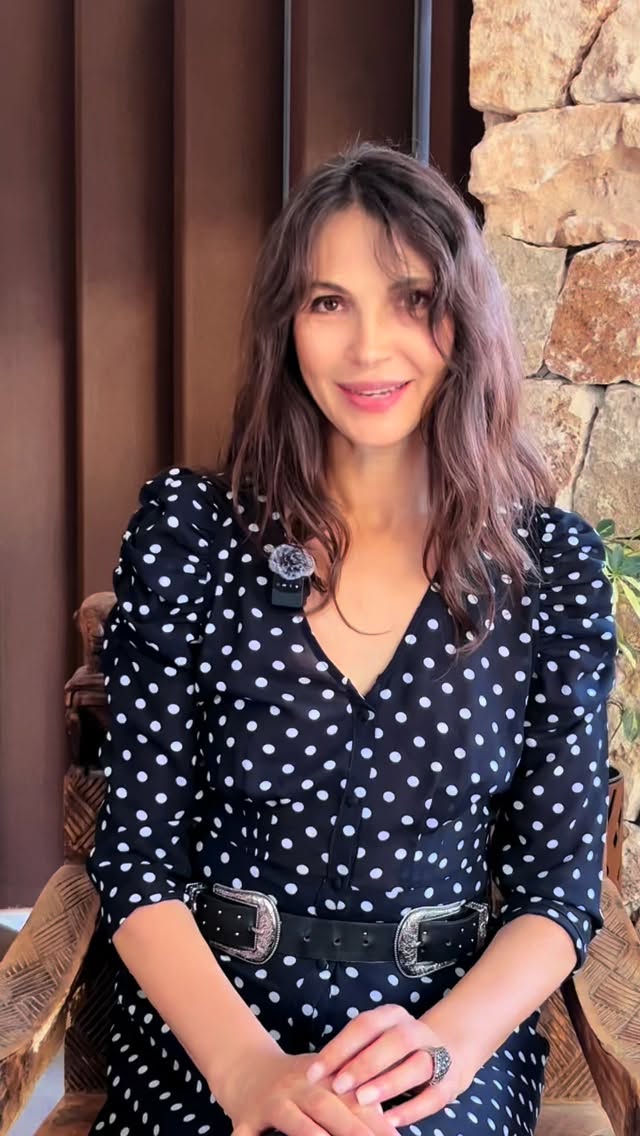Something in you already knows it’s time.
This April 4th, I’m opening a free 5-day journey for women who are ready to stop living from the neck up — and start feeling again.
From Numbness to Sensitivity.
5 days. 15 minutes a day. Free.
We’ll go gently. We’ll go honestly. And something will shift.
Link in bio to join us. 🤍