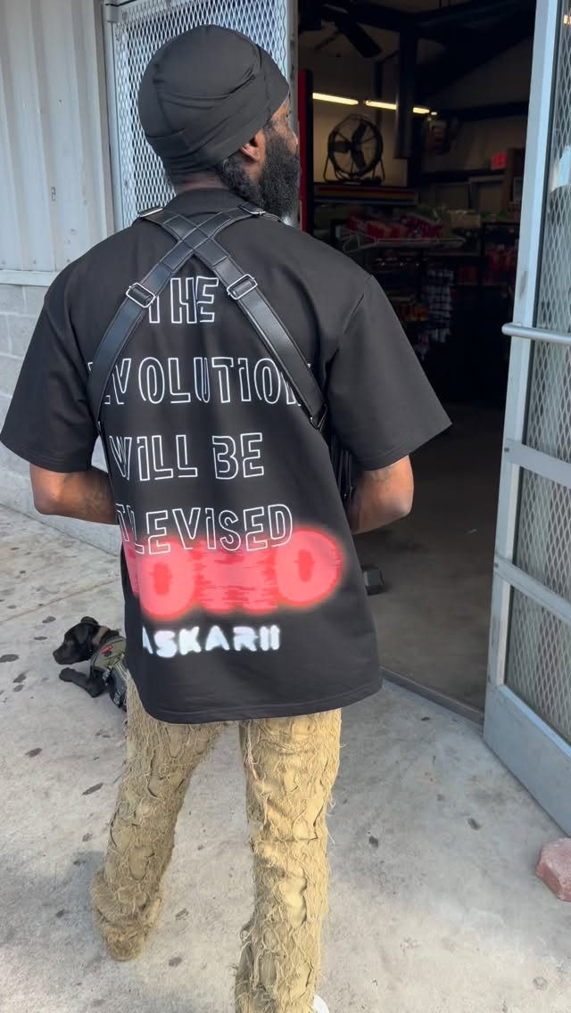 Live From The 9 🎙️ — brought to you by AskariiShop
We tapped in with a staple right here in Wilmington, NC at Bob Johnson to talk about why supporting local businesses matters… and how giving back keeps the community alive.
This bigger than business —
this is about circulating the dollar, building together, and keeping our neighborhoods strong.
Tap in. 🎯
#LiveFromThe9
#AskariiShop
#SupportLocal
#WilmingtonNC
#BlackBusiness
CommunityFirst