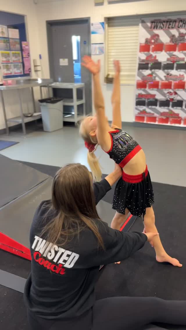 Our academy athlete working super hard on their tumble skills ❤️👌🏽-————‐——————————————‐-———
- 📧 admin@twistedcheeranddance.co.uk
- 📱www.twistedcheeranddance.co.uk
- 📞 01923 372808
-————‐——————————————‐-———