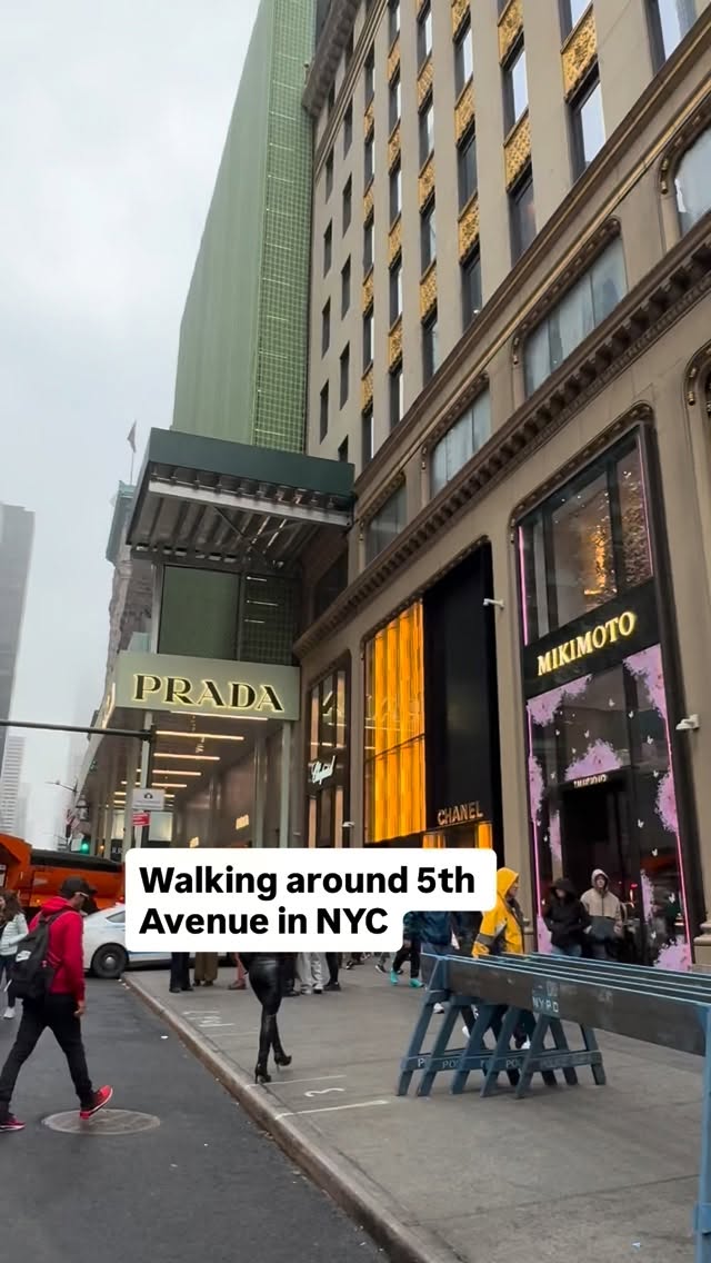 Walking down 5th avenue in NYC! Foggy day! #newyork #newyorkcity #5thavenue