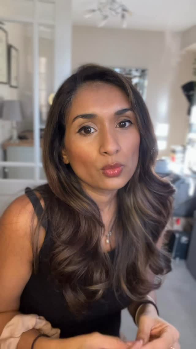 The hardest part isn’t just “not knowing what to do.”
It’s feeling like you should be doing something… all the time.
Tracking more 📱
Researching more 🔍
Trying more 💊
But in reality?
A lot of this “action” is just anxiety in disguise.
And it’s exactly what the fertility space feeds on.
Because the more overwhelmed you feel,
the more likely you are to buy, try, and constantly change things.
What actually helps is different:
Doing less—but doing it intentionally 🎯
Sticking to one plan long enough to assess it ⏳
And knowing when something is outside your control 🧠
You’re not falling behind by not doing everything.
You’re protecting your energy for the things that actually matter 🤍