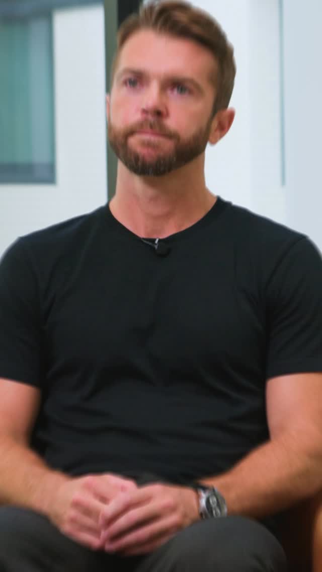 Have you ever noticed someone struggling and wanted to reach out, but held back because you weren’t sure what you would do if what they shared was bigger than you could handle?
You’re not alone. Most people feel exactly that way.
It doesn’t just happen in moments of crisis either. It’s the person who arrives to work not quite looking themselves. The conversation in the break room, filled with laughter, that includes a comment that quietly unsettles you. The colleague on a call who shares something that concerns you and you aren’t sure where to take it.
These moments are everywhere. And it isn’t that you don’t care or aren’t aware. It’s that most of us were never given the skills to know what to do next.
#resilience #Leadership #Wellbeing #PersonalGrowth