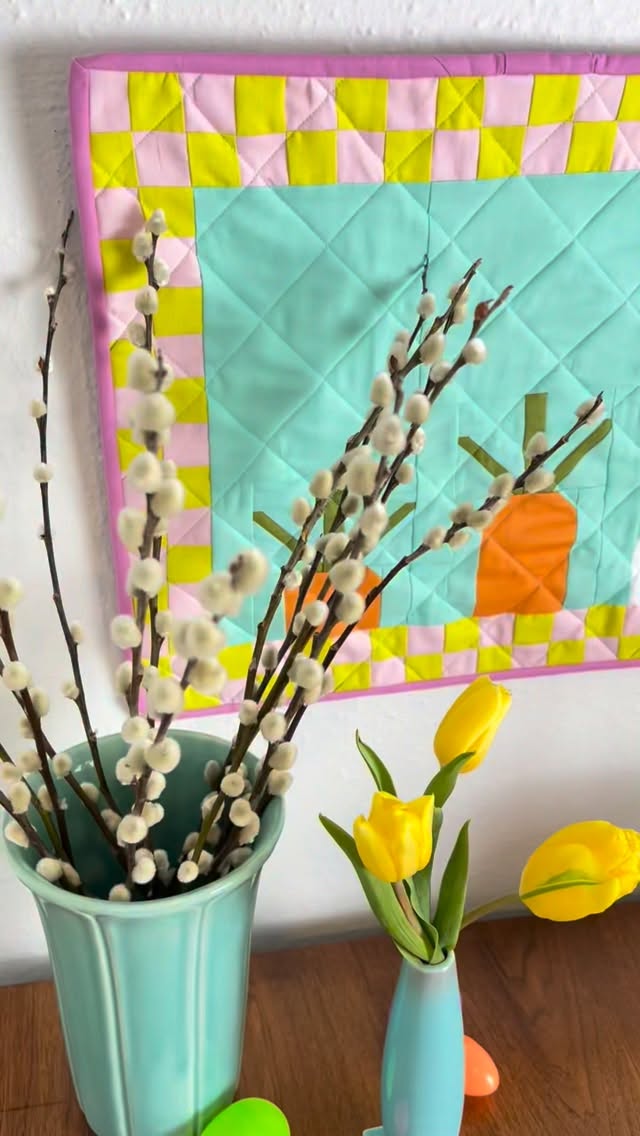 Happy Easter weekend! 🐰 🥕
Get the Hoppy Easter Table Runner pattern at HHStitches.com!
#HoppyEasterRunner #HappyHourStitches #HHStitches #EasterQuilt
