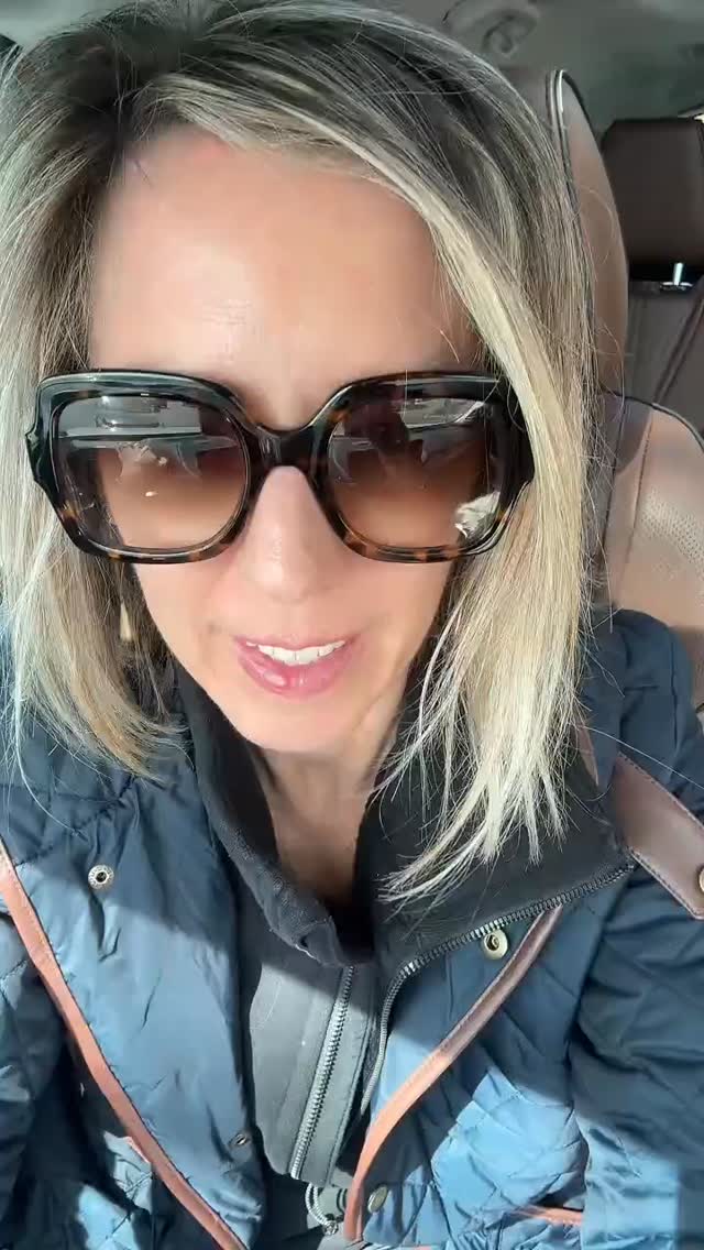 Nobody prepares you for this part…
You think you’re getting a tiny, cute, low-maintenance dog…
and then suddenly you’re deep in a whole new level of responsibility you didn’t even know existed.
Because these little ones?
They need a different kind of care—and if you don’t stay on top of it, it catches up FAST.
I learned this the hard way… and now it’s non-negotiable in our routine.
If you have a Yorkie (or any small breed), you already know what I’m talking about…
👇 Tell me—what’s something no one warned YOU about with your dog?
#yorkielife #yorkiesofinstagram #yorkiemom #smalldogcare #doghealthtips #petcaretips #dogmomlife #dogreels #petparents #dogtok