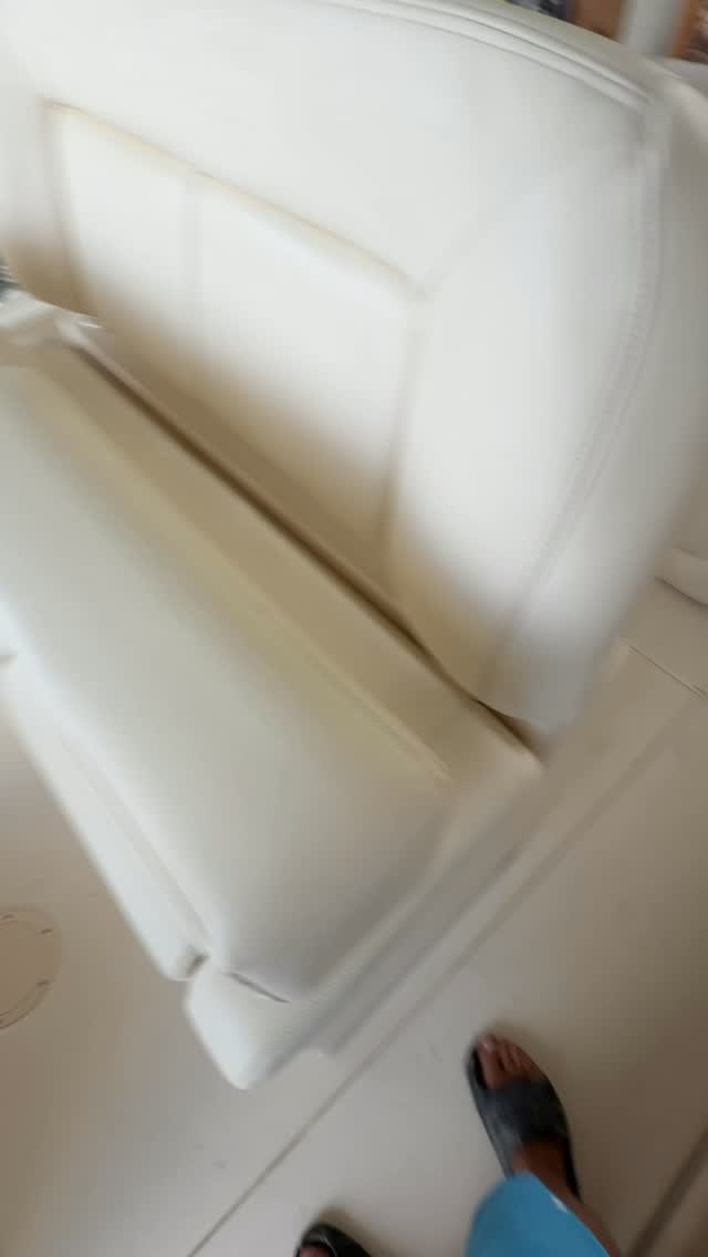 💪 Working hard so your boat always looks its best
At Tom’s Detailing, we take care of your boat like it’s our own.
From regular washes to full details and protection — we’ve got you covered.
✔️ Wash plans (weekly / bi-weekly / monthly)
✔️ Full detailing & oxidation removal
✔️ Wax & ceramic protection
✔️ Interior & compartments cleaning
📞 941-264-8370
🌐 www.tomsdetailing.com
Never Ride Dirty