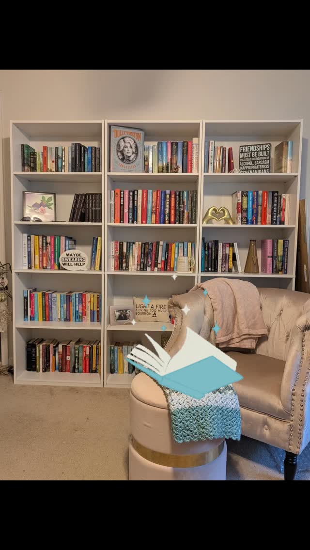 My Christmas gift from my hubby is together and the books are up! Looks like I've got room for more! 🤣 Zoooooooom in and see what's there. 😍📚
#booksbooksbooks #ilovereading #readersofinstagram #bookpeoplearethebestpeople #whengoodbyebegin