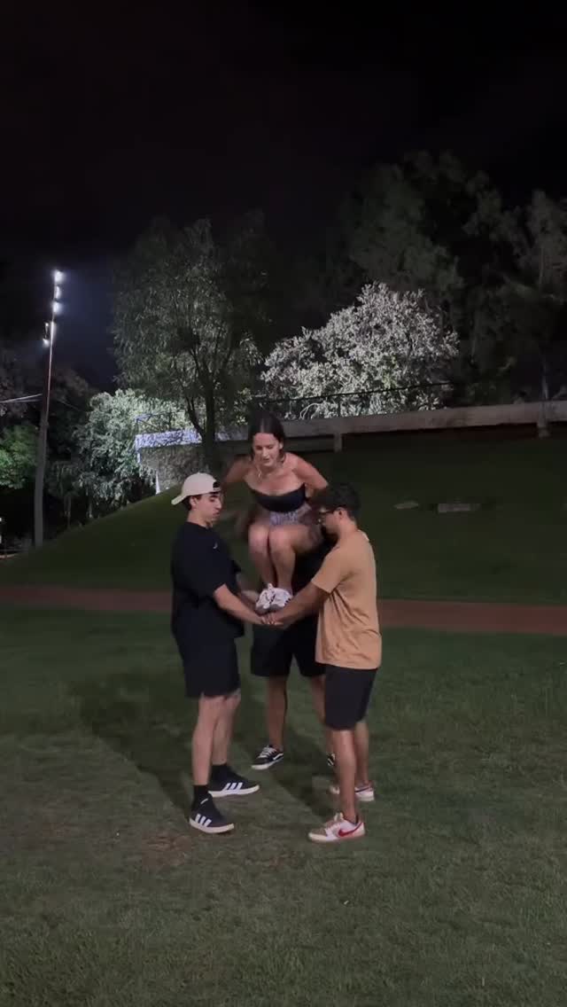 Ops, agora eles são o que?