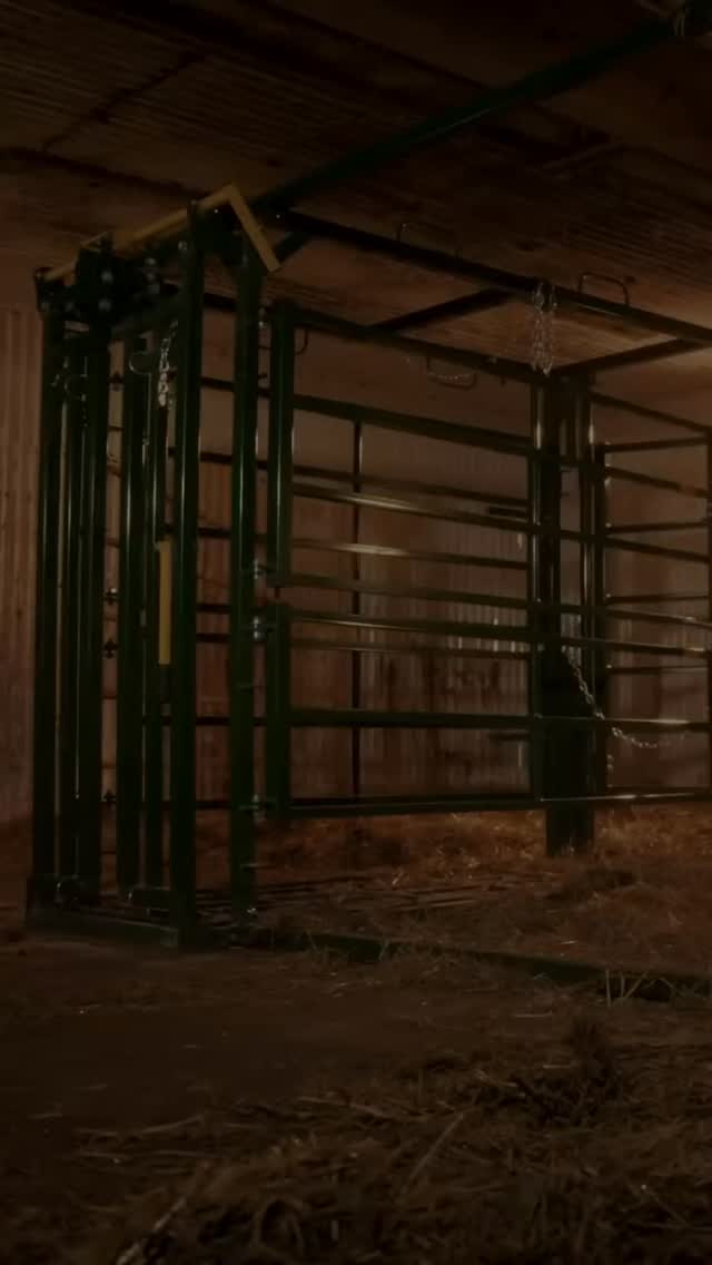 When seconds count, design matters.
The Arrowquip Calving Pen works with cattle instincts—safe, smooth, and controlled when it matters most.
Built for calm, efficient calving.
Learn more: agribestfeeds.com
#calvingseason #beefcattle #ranchmanagement #arrowquip