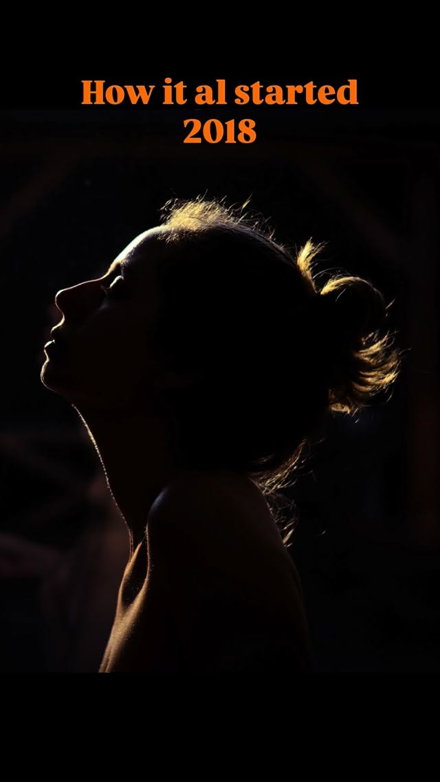 4 jaar geleden begon dit avontuur of nou ja eigenlijk 6 jaar.
Wat startte met heel veel oefenen, nieuwsgierigheid en een camera in mijn handen, groeide uit tot een bedrijf waarin ik inmiddels bruiloften, geboortes en zoveel mooie momenten mag vastleggen.
Soms voelt ondernemen als:
“Dit is het beste idee ooit.”
En soms als:
“Waar ben ik aan begonnen?”
Maar één ding weet ik zeker: ik ben ontzettend dankbaar dat ik dit werk mag doen.
En omdat 4 jaar ondernemen best een mijlpaal is, vier ik dat met een winactie 🎉
Benieuwd wat je kunt winnen?
Check mijn laatste post ✨
#Winactie
#gratisfotoshoot
#studiofemmeisjarig
#4jaarondernemen
#vierjijhetmee