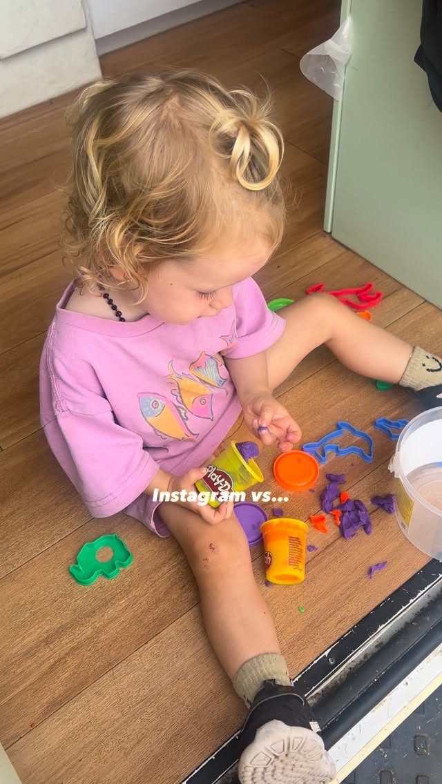 Considering vanlife with a baby? 🤣🚐
#vanlife #toddlerlife #travel #reality #traveling