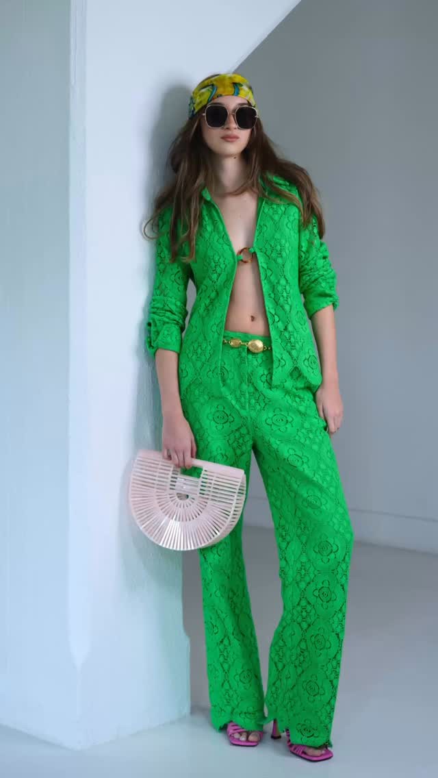 Block Colour, redefined 💚✨
�Bold, confident, and unapologetically expressive, this is where colour becomes identity.
Featuring a striking green lace set by @AliceMcCall, paired with a sculptural @CultGaia bag and playful pink heels by Rêve d’un Jour. Finished with timeless @ChanelOfficial sunglasses, this is a look that owns every moment it walks into. ✨
Perfect for summer parties, rooftop drinks, art events, or making a statement at your next weekend brunch.
Styled by @life_by_tui & @onesoulmanystories
Photographed by Esther Sio @pixelconnection.sg
Sign up for the next pop up (link in bio) and discover the full selection of amazing preloved pieces!
🗓️ Friday 17 April | 9 AM – 9 PM
🗓️ Saturday, 18 April | 9 AM – 5 PM
📍 Ida’s, Gillman Barracks
#OneSoulManyStories #OOTD #BlockColour #BoldStyle #StyleStatement