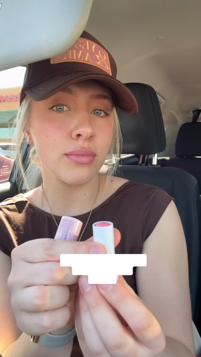 Your lips can get sun damage too! Don’t forget to protect them this summer!☀️☀️