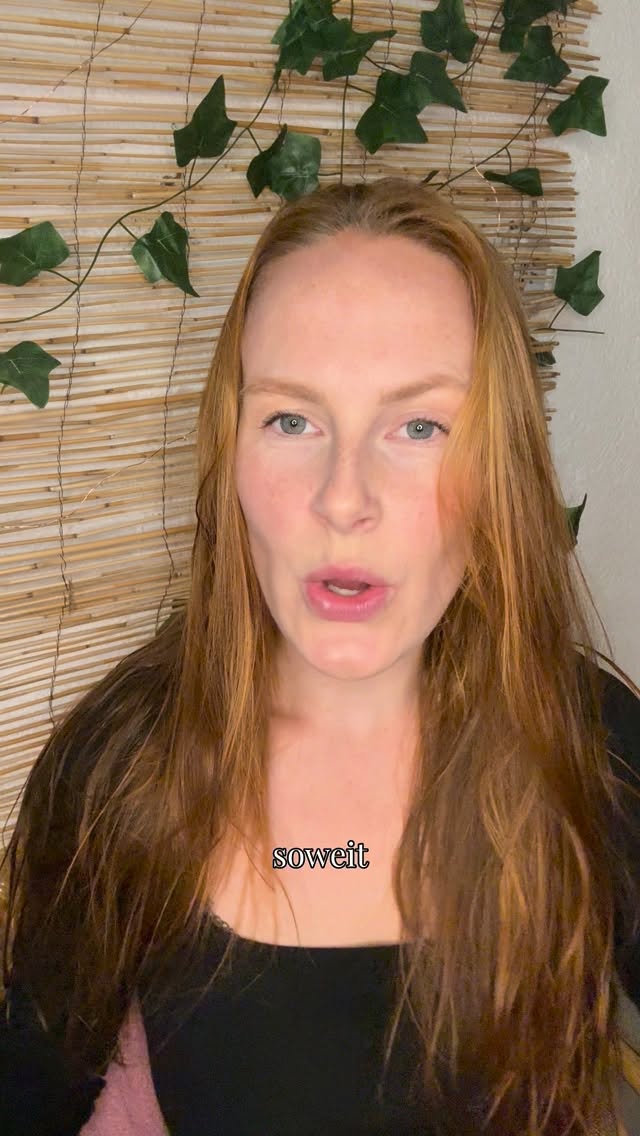 🐣 Oster-Special für dich und dein Tier 🐾
Falls Ostern bei dir bisher eher stressig als entspannt war…
Familientrubel, volle Tage, wenig Ruhe… und vielleicht ist auch dein Tier dabei ein bisschen zu kurz gekommen? ✨
Dann ist das hier vielleicht genau euer kleiner Oster-Moment:
Ich verlose eine geführte Tierkommunikationsmeditation für dich und dein Tier 🐾
Eine Möglichkeit wieder bewusster in Verbindung zu kommen, feiner wahrzunehmen und euch einen besonderen gemeinsamen Moment zu schenken.
So landest du im Lostopf:
✨ Folge mir
✨ Like dieses Reel
✨ Markiere 2 Menschen unter dem Reel, die Tierkommunikation auch spannend finden oder es gern mal ausprobieren würden.
Extra-Los:
✨ Teile das Reel zusätzlich in deiner Story und du kommst doppelt in den Lostopf
⏰ Das Gewinnspiel läuft bis morgen (Ostermontag) 20:00 Uhr.
Den Gewinner schreibe ich anschließend privat an.
Ich bin gespannt, wem ich diese besondere Meditation schenken darf 🐣💫
#tierkommunikation #seelentier #tierliebe #gewinnspiel #hundeliebe
Gewinnspiel zu Ostern,
Mensch-Tier-Beziehung,
Geführte Meditation,
Geführte Tierkommunikation