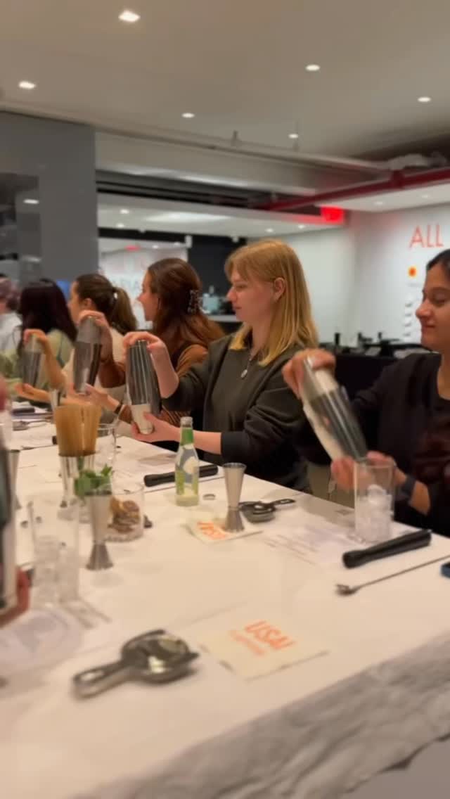 If you’re planning a group event this season, don’t default to the usual options. Our mixology classes are one of the easiest ways to:
* engage a group
* create a shared experience
* keep the energy up
Perfect for team building, client entertainment, or a private group. Currently booking spring and summer dates.