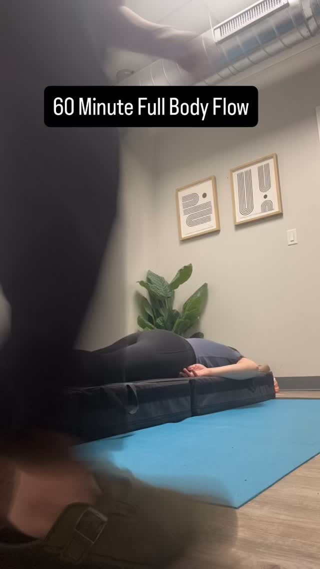 The best and easiest way to describe how you feel after a body tempering session is your body is finally relaxed and in alignment. Your neck feels longer, shoulders are rolled back, chest open, no posterior or anterior tilt on the pelvis and the legs…well the legs are legging. Hamstrings are lengthened, knees aren’t crunchy, and the feet are grounded.
If you’re “woo woo” like me, I treat body tempering somewhat “spiritual”. Meaning I love using breathing techniques while being tempered. I visualize the blood, oxygen, nutrients coursing through and hydrating my muscles and joints. And I know my fascia is happy and having the best time.
Everyone’s experience is different, make it your own but if I could recommend one thing is focus on your breathing. And feel free to tell me to shut up, because if you’ve been tempered by me you know I love to talk 😬
#mobility #letthegoodtimesroll #bodytempering #recovery #flexibility