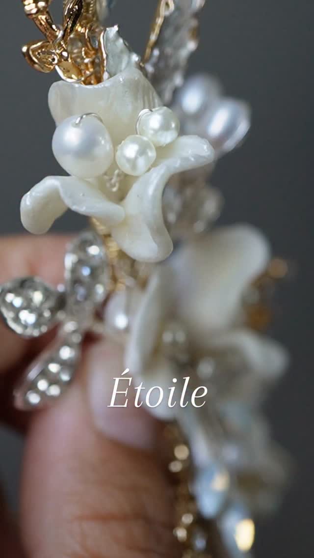 New arrivals coming soon ✨️
#handmade #bridetobe #bespoke #tocadosnovia #piezasunicas