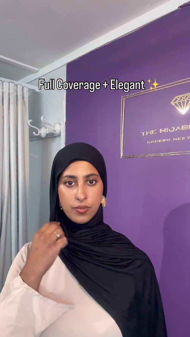 Who says full coverage can’t be elegant? 👀💜
Try this style & save for your next outfit ✨
#hijabstyle #hijabtutorial #modestfashion #hijabfashion #muslimahfashion