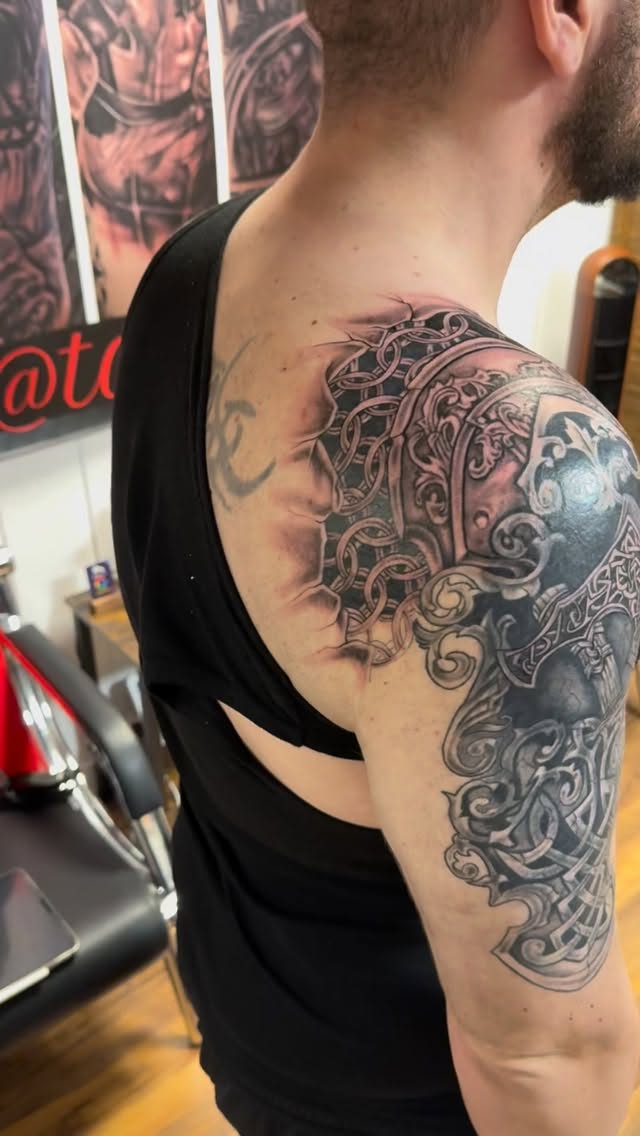 Major coverup in progress. Full arm sleeve in the works, enjoy ๐ #btkink #genevany #billythekidmeyers #awardwinning #inkmaster