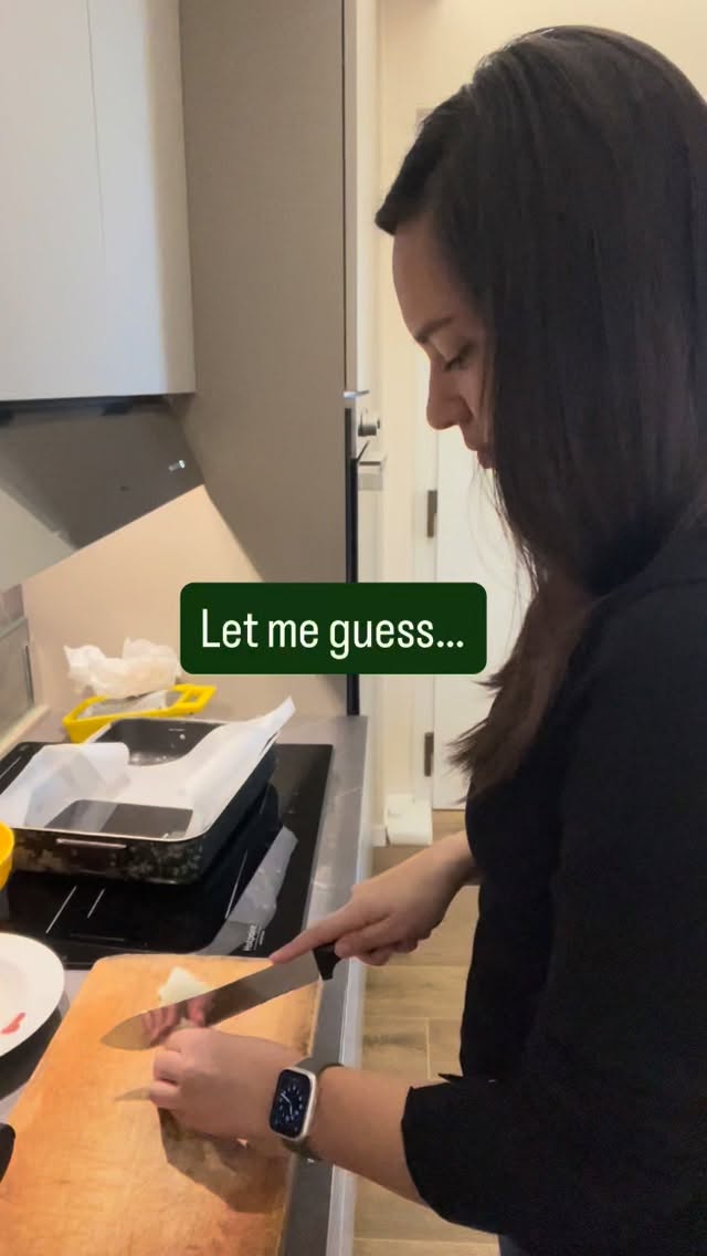 Let me guess…
They’re showing up
they’re trying
but progress feels slower than expected
And then you ask what they’ve eaten
…it’s 4pm
Coffee
maybe a bowl of cereal
Not a motivation issue
Not a discipline issue
Just something we can support a little differently 💛
If this is something you’re seeing, I’m always happy to be a resource.