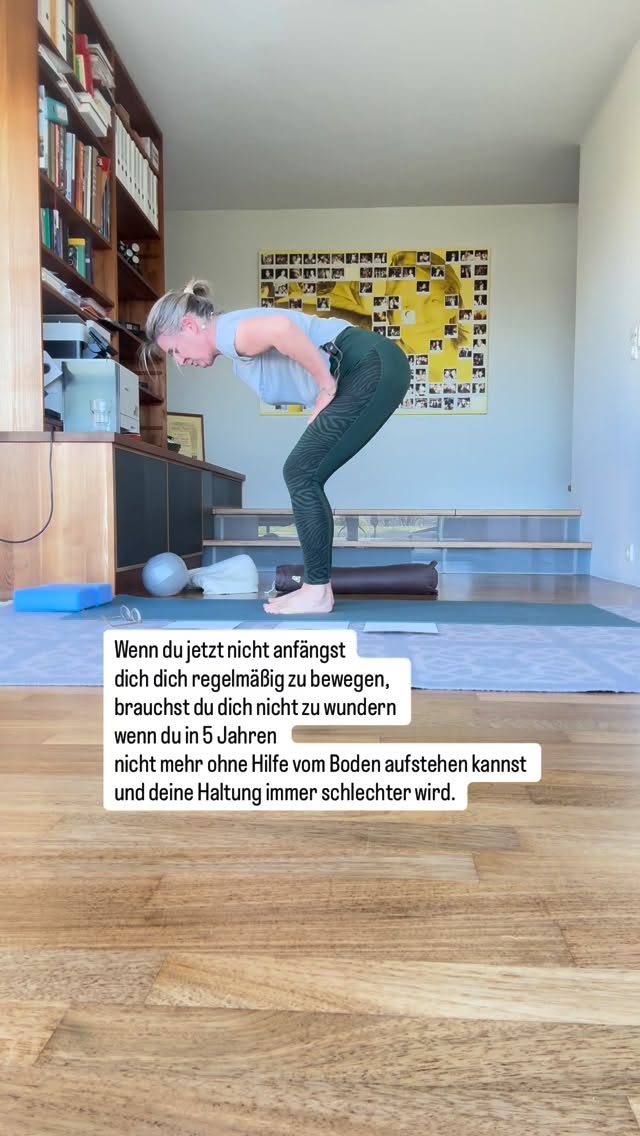 Eine feste Uhrzeit
Ein fester Platz
Eine Gruppe oder einen Buddy
Eine Belohnung
Mach mit
Montag Mittwoch Freitag 8.00-8.30h
#goldenageyoga #mrsbitziyoga #yogaeveryday