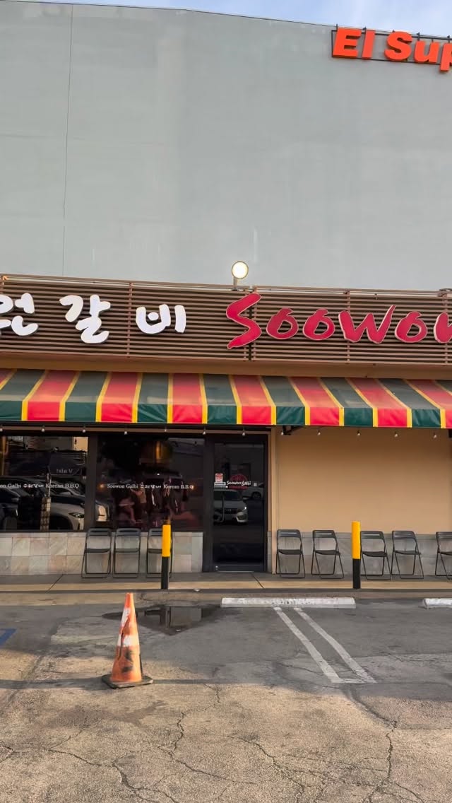 Another delicious spot on the LA Times 101 Best Restaurants list 🍲
Number 99 — Soowon Galbi in Koreatown 🤩 Safe to say this is my favorite Korean BBQ in LA 🚗 Parking Situation: Valet 🙌🏼