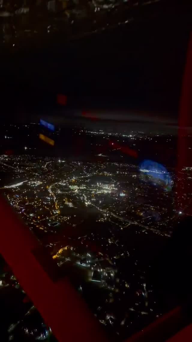 ⏰ With the clock change, comes the end of our night flying🌃!
Even with challenging weather conditions for lots of winter this year, we still managed to complete 22 night ratings👏 for our members PPL holders and current students as well as refresher night courses, visitors and private owners based with us.
#flyatsleap #nightflying #shrewsbury #shropshire
A great video of Shrewsbury sparkling in the night from an aerial view! @_jack_park_