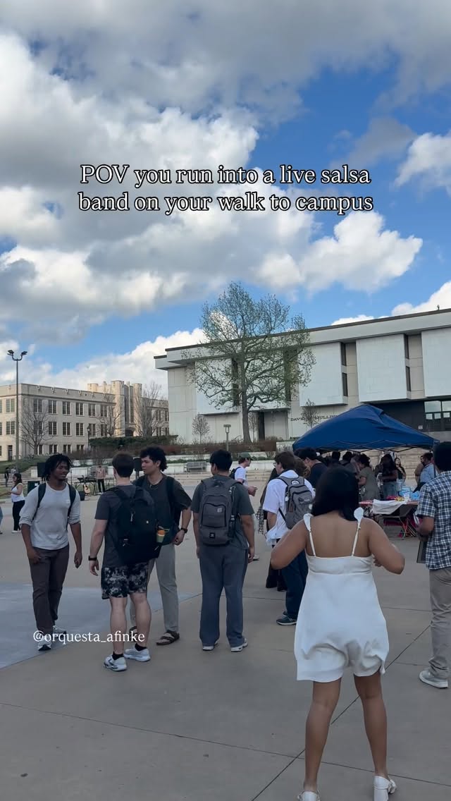 UARK LOVES @orquesta_afinke and so does Jill 💫