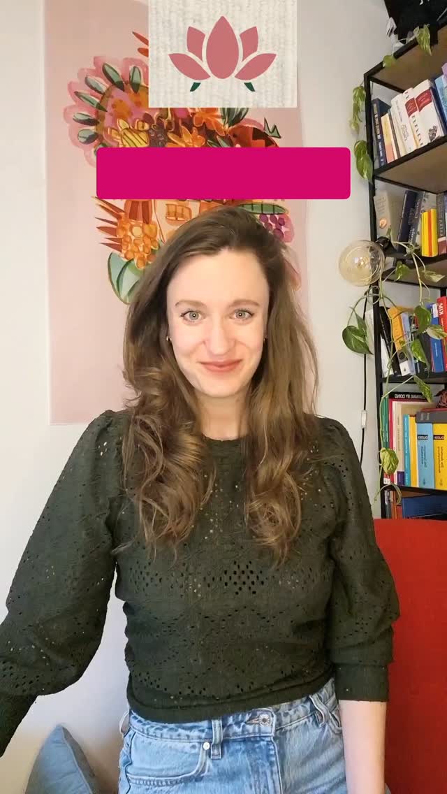 Bloomita. Wissen im Wohnzimmer.
Mehr als Essengehen.
Ein Abend mit deinen Freund*innen auf dem Sofa. Ein Coach. Ein Thema. 🛋🌺
Finanzen💰Karriere💻Mindset💆♀️Gesundheit🥗
Unsere Bloomita Sessions zu Themen wie ETFs, LinkedIn, Journaling uvm dauern 90 Minuten und finden direkt in deinem Wohnzimmer statt.