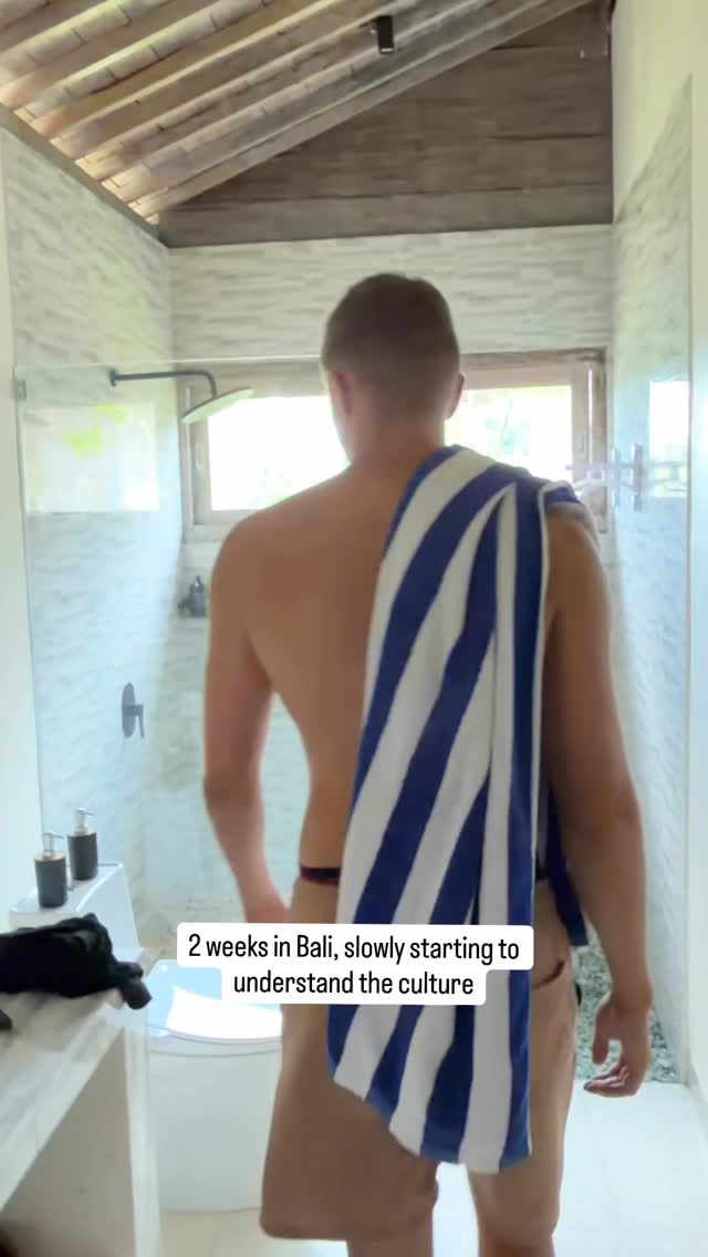 Hey mom, I’m in Bali now! The culture is a bit different, but I’m slowly getting used to it. Starting to become one of them